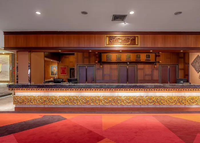 Alexander Hotel 5*