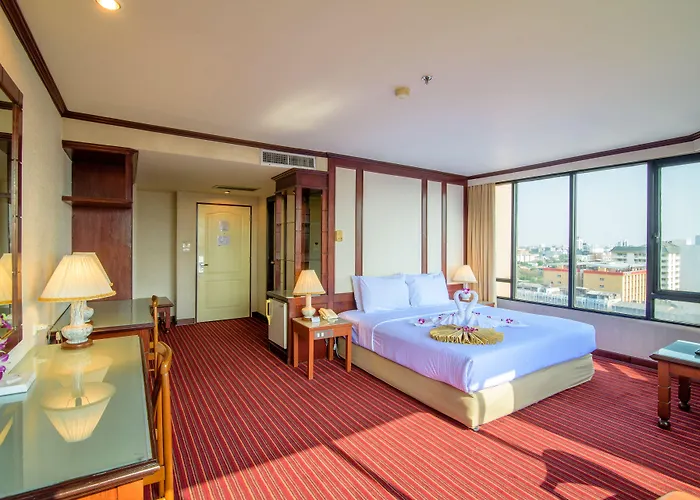 Alexander Hotel Bangkok